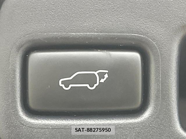 Toyota HARRIER HYBRID 2014-04 8548455-4