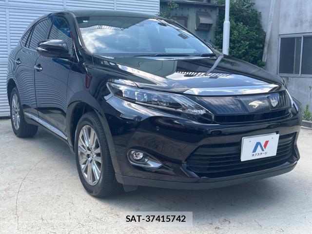 Toyota HARRIER 2017-02 8545976-16
