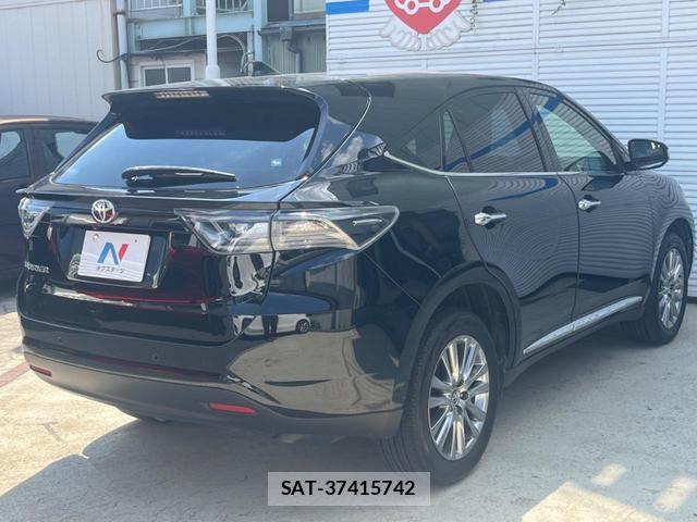 Toyota HARRIER 2017-02 8545976-17