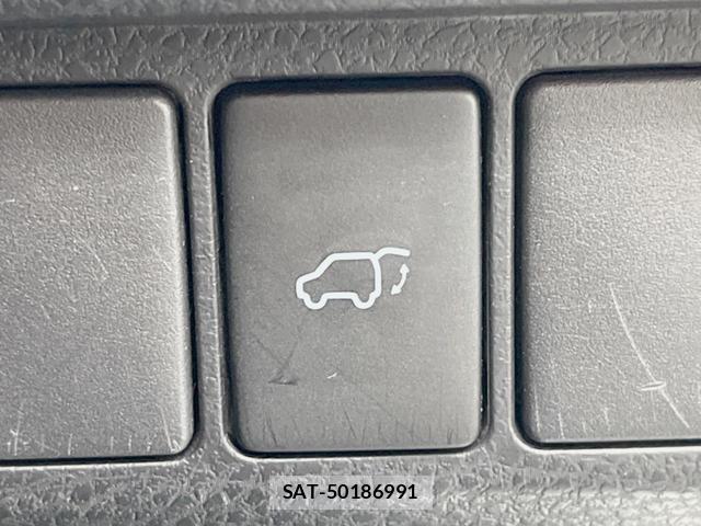 Toyota HARRIER 2017-11 8546325-6