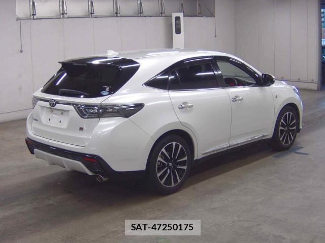 Toyota HARRIER 2017-11 8546418-4