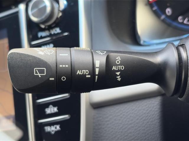 Toyota HARRIER 2015-09 8546489-17