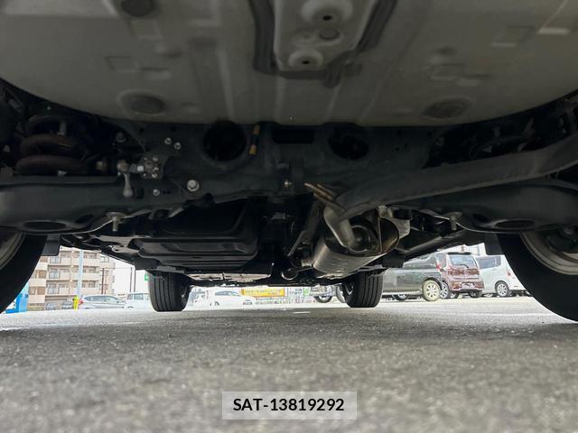 Toyota HARRIER 2017-10 8547198-18
