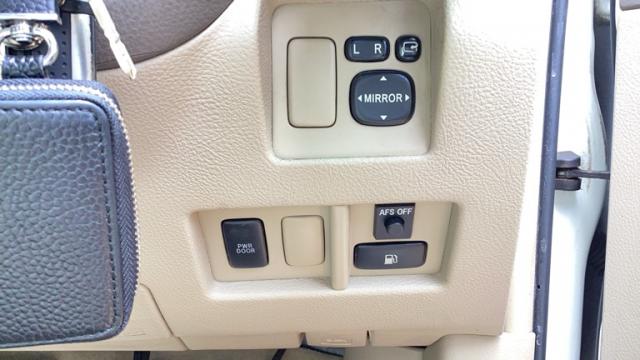 Toyota HARRIER 2006-01 8547459-7