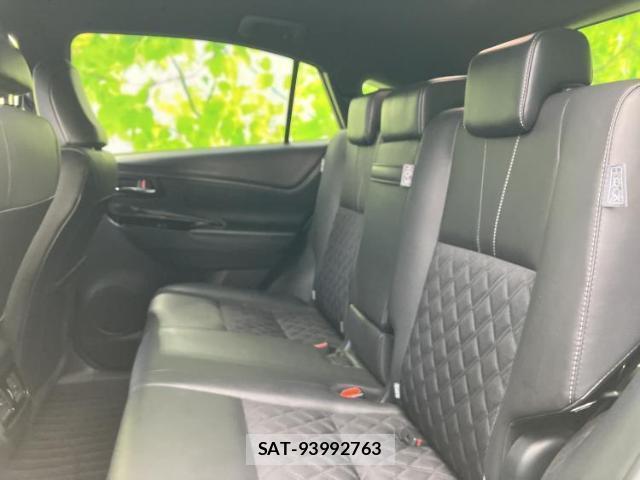 Toyota HARRIER 2019-12 8547894-5
