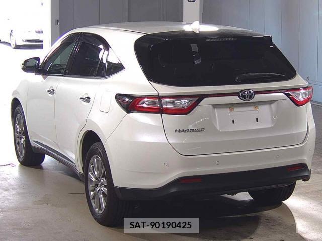 Toyota HARRIER 2019-06 8548214-1