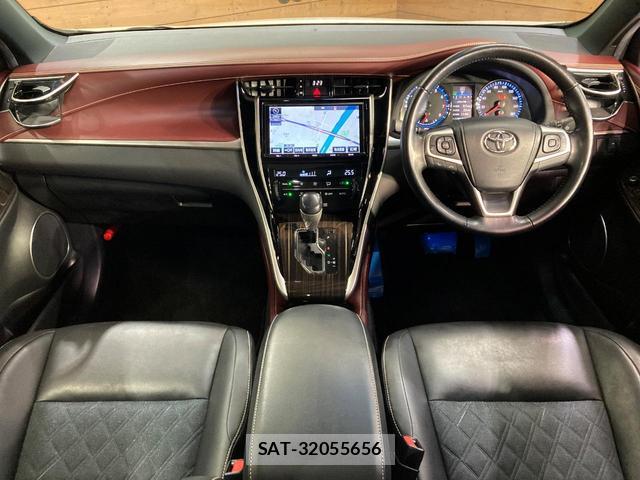 Toyota HARRIER 2017-05 8549166-1