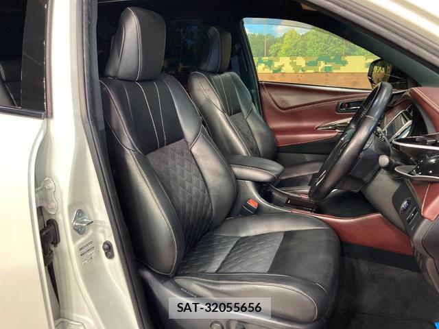 Toyota HARRIER 2017-05 8549166-8