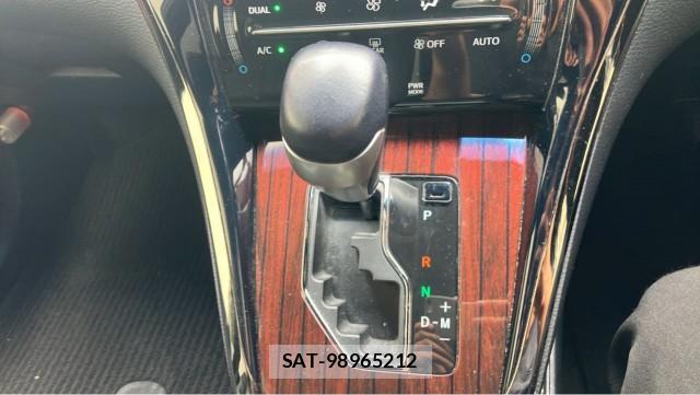 Toyota HARRIER 2017-06 8550418-14