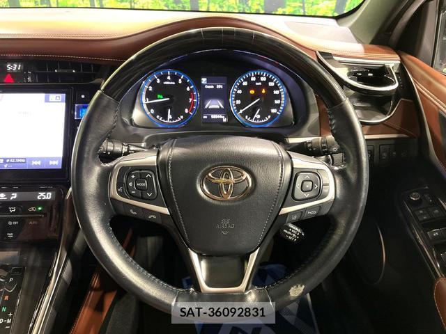 Toyota HARRIER 2018-05 8551908-10