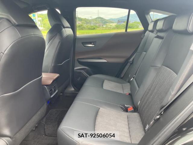 Toyota HARRIER 2020-12 8552435-6