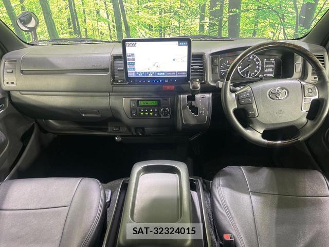 Toyota HIACE VAN 2022-03 8545680-1