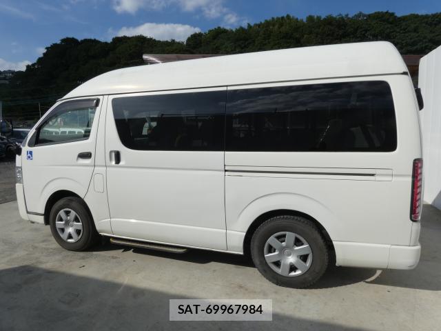 Toyota HIACE VAN 2015 8545991-13