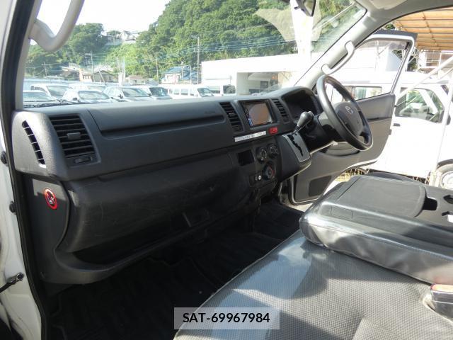 Toyota HIACE VAN 2015 8545991-19