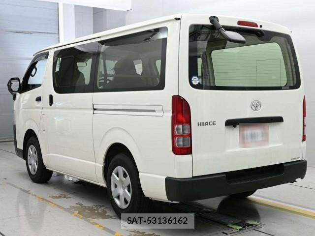 Toyota HIACE VAN 2023-10 8546265-1