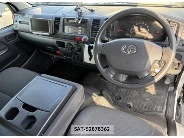 Toyota HIACE VAN 2015-11 8546273-3