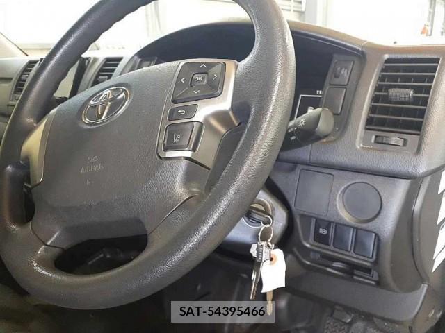 Toyota HIACE VAN 2021-07 8546309-3