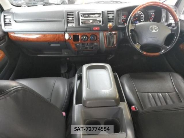Toyota HIACE VAN 2004-11 8546312-3