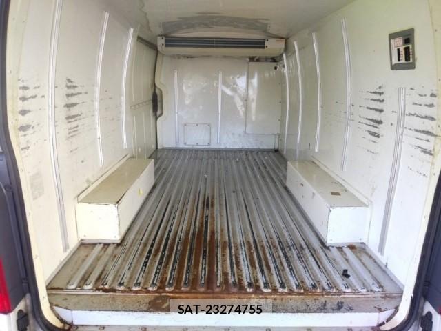 Toyota HIACE VAN 2016-05 8546314-2