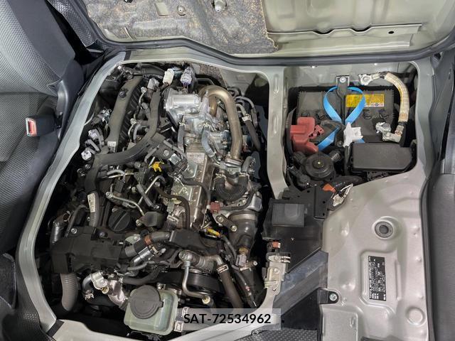 Toyota HIACE VAN 2024-09 8546911-17