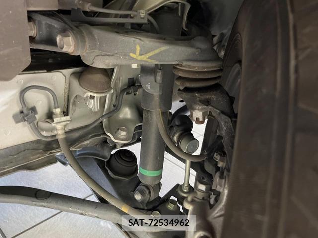 Toyota HIACE VAN 2024-09 8546911-19