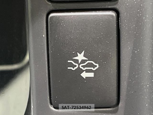 Toyota HIACE VAN 2024-09 8546911-4
