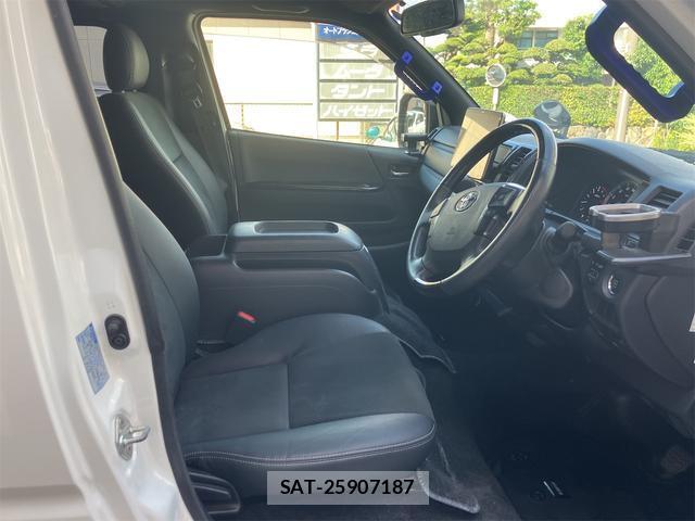 Toyota HIACE VAN 2023-04 8547405-8