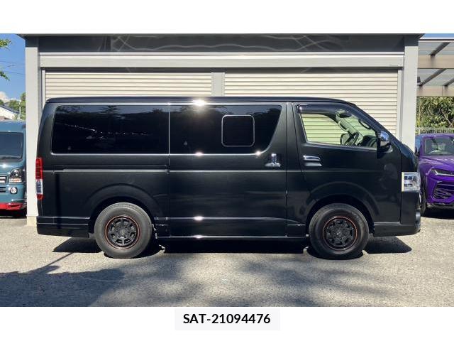 Toyota HIACE VAN 2017-02 8547994-15