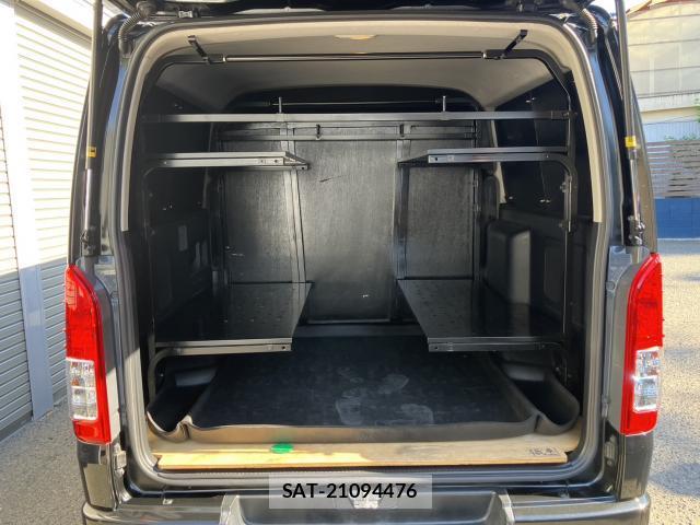 Toyota HIACE VAN 2017-02 8547994-5