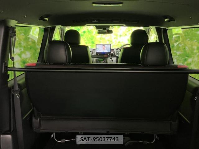 Toyota HIACE VAN 2022-08 8548977-13