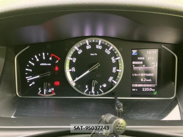 Toyota HIACE VAN 2022-08 8548977-14