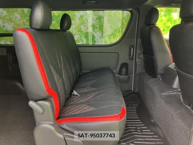 Toyota HIACE VAN 2022-08 8548977-4