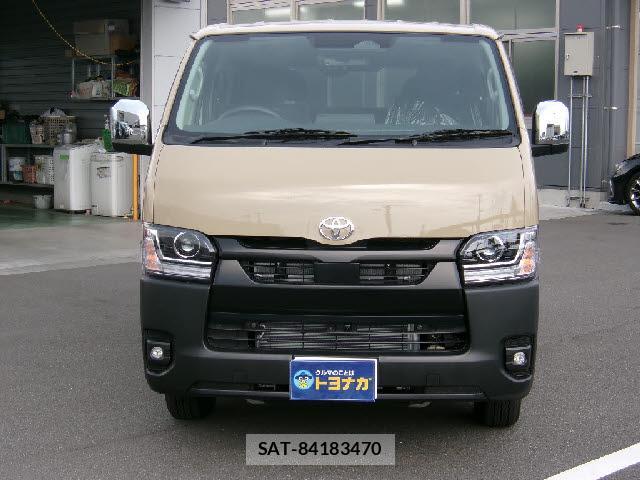 Toyota HIACE VAN 2026-05 8549355-2
