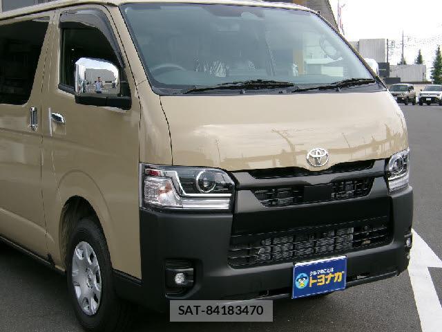 Toyota HIACE VAN 2026-05 8549355-6