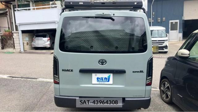 Toyota HIACE VAN 2024-05 8550353-1