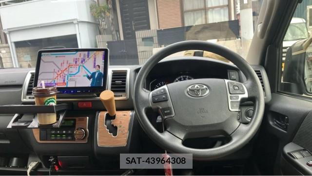 Toyota HIACE VAN 2024-05 8550353-16