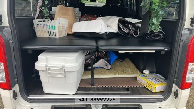 Toyota HIACE VAN 2023-01 8550389-17