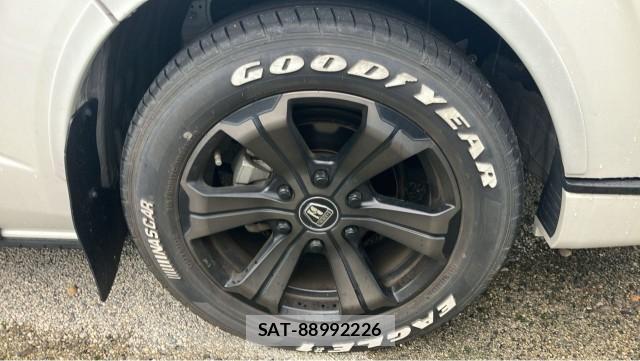 Toyota HIACE VAN 2023-01 8550389-8