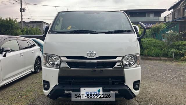 Toyota HIACE VAN 2023-01 8550389-9