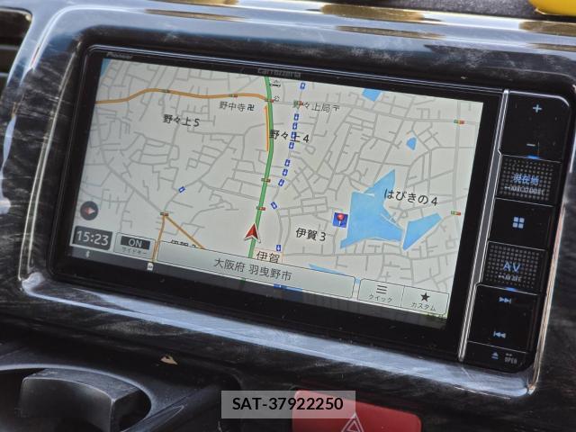 Toyota HIACE VAN 2020-04 8550520-14
