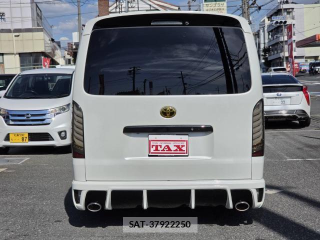 Toyota HIACE VAN 2020-04 8550520-4