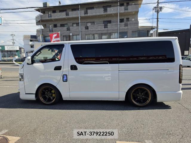 Toyota HIACE VAN 2020-04 8550520-7