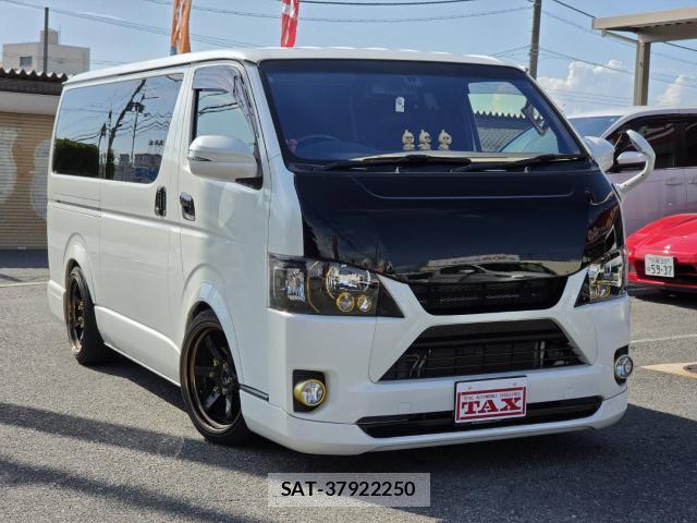 Toyota HIACE VAN 2020-04 8550520-9