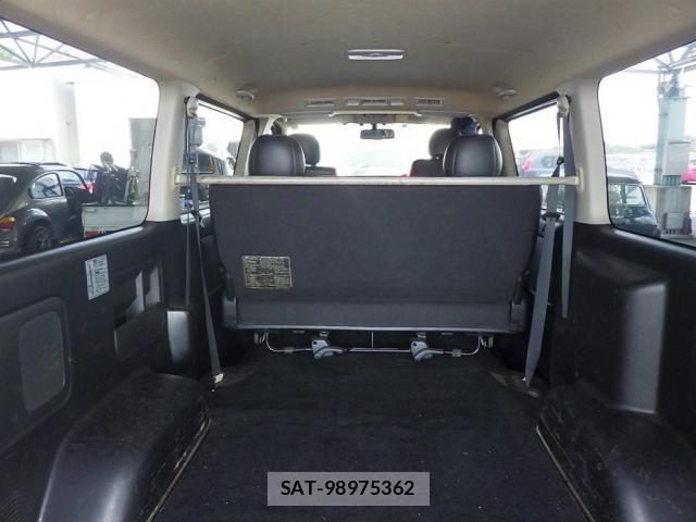 Toyota HIACE VAN 2015-05 8550860-2