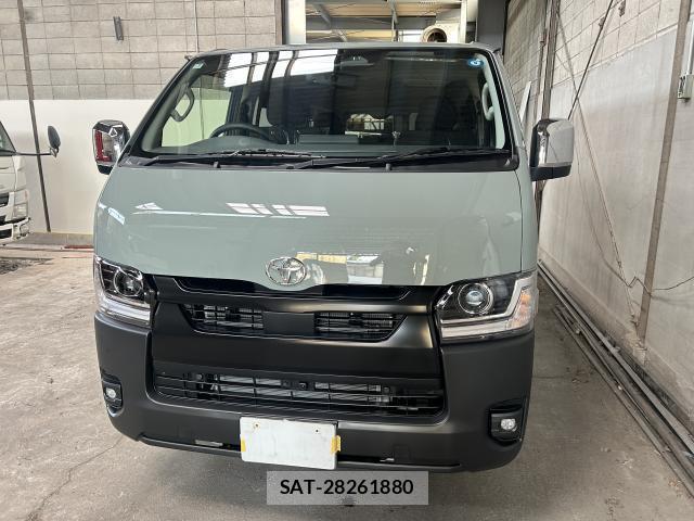 Toyota HIACE VAN 2026-07 8550950-0