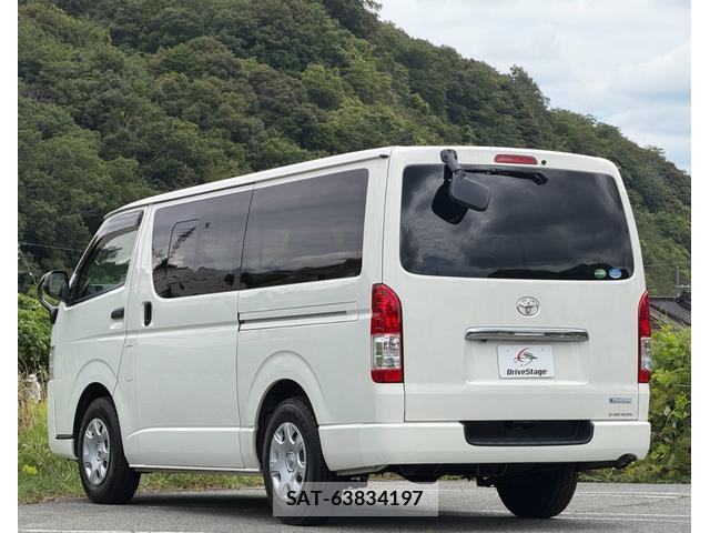 Toyota HIACE VAN 2016-07 8551433-8