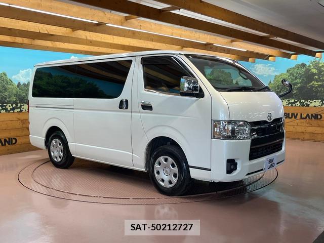 Toyota HIACE VAN 2024-06 8551438-15