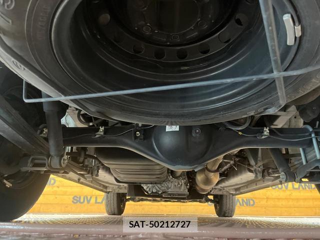 Toyota HIACE VAN 2024-06 8551438-18