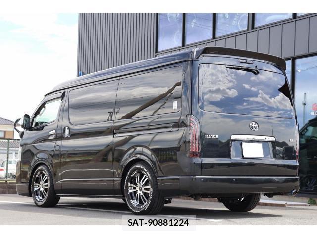Toyota HIACE WAGON 2023-10 8545934-1