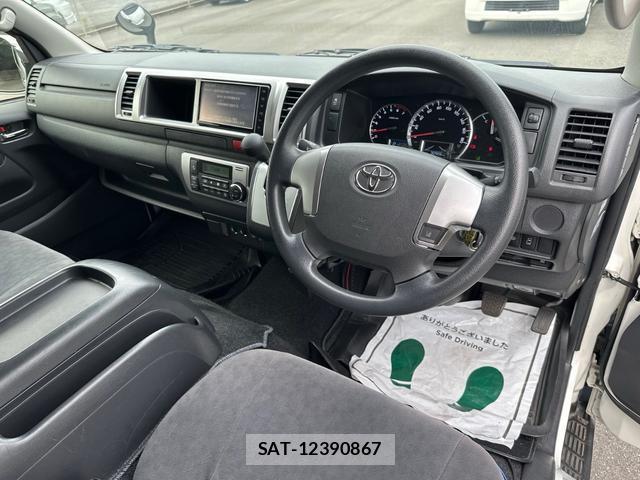 Toyota HIACE WAGON 2019-06 8546185-12